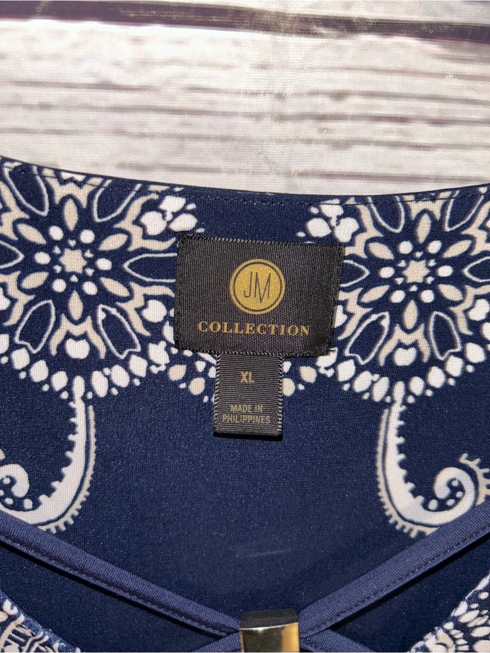 JM Collection Shirt - Picture 2 of 4
